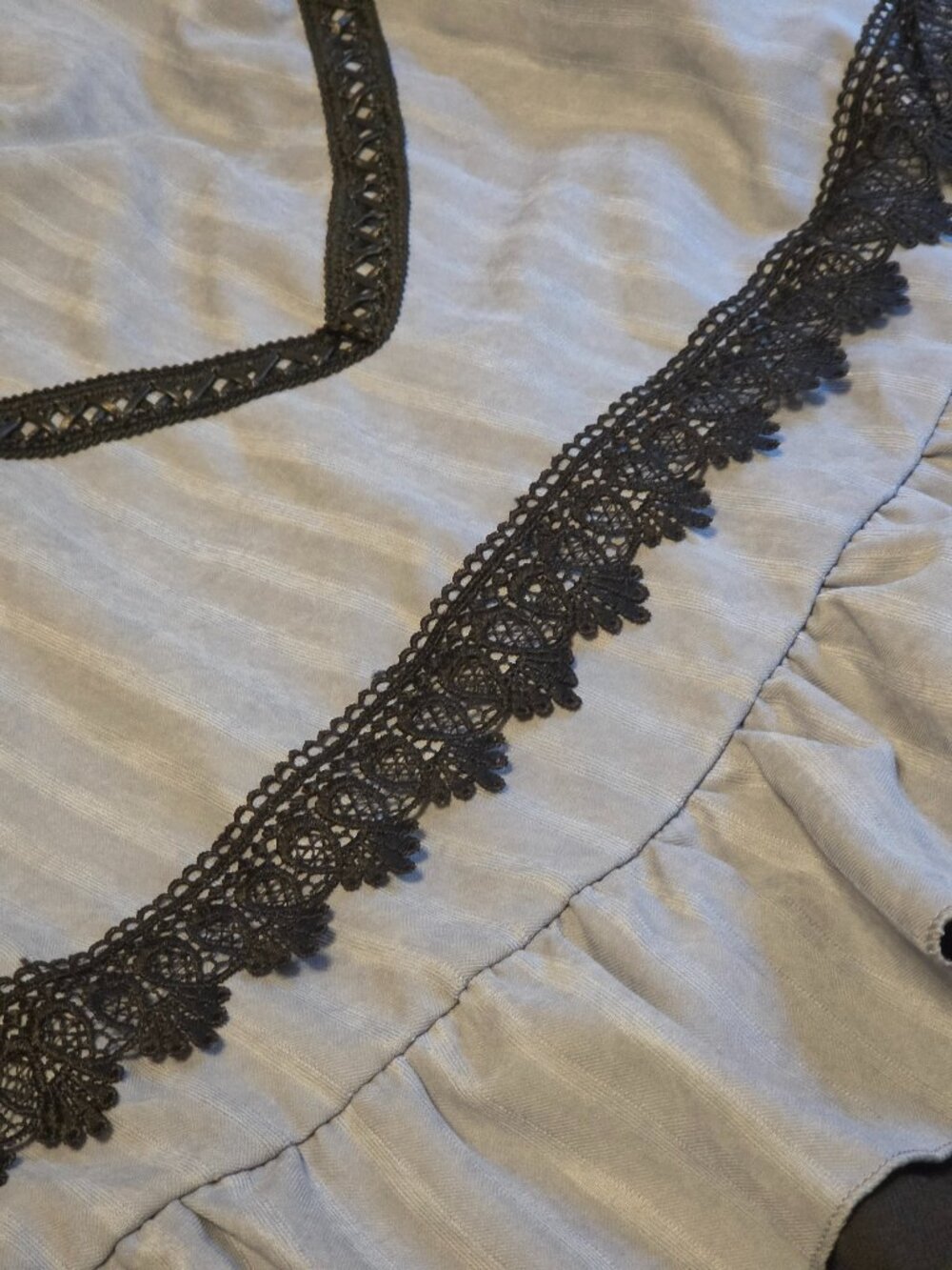 STUNNING EDWARDIAN STYLE HIGH WAISTED CORSET MAXI AND EMBELLISHED BLOUSE..S-M - Picture 7 of 13